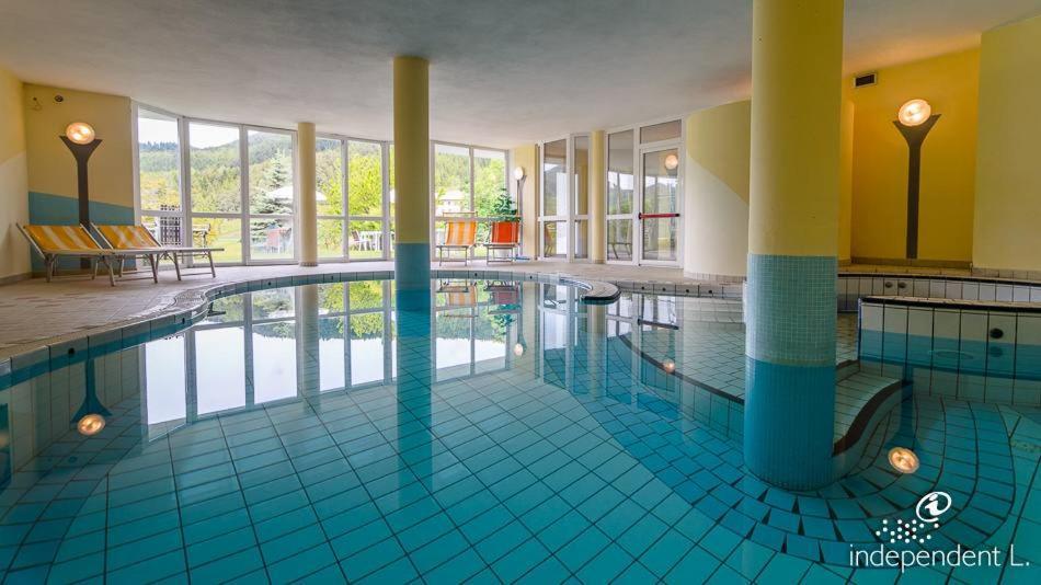 Hotel Zum Rossl Anterivo Bagian luar foto
