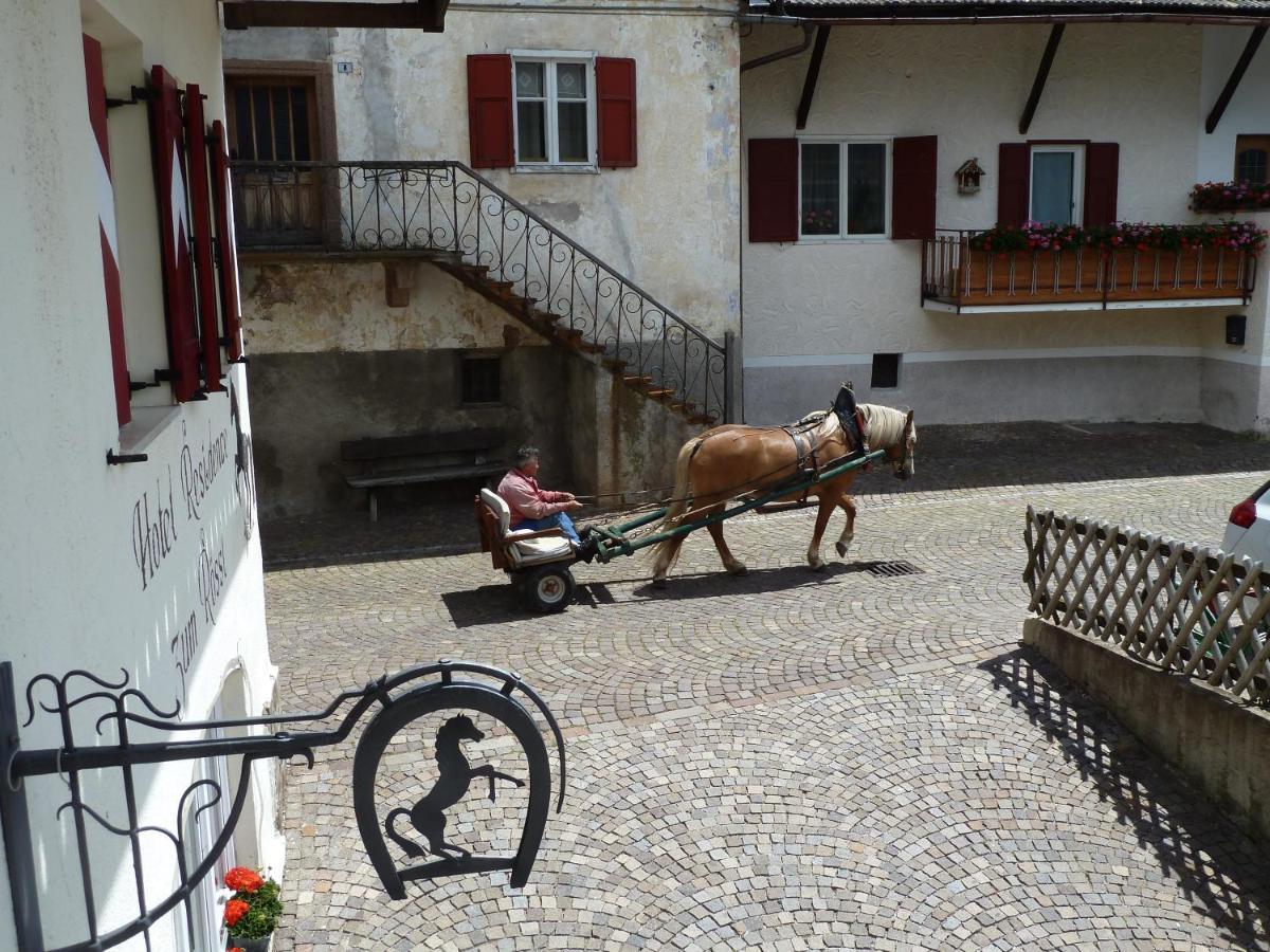 Hotel Zum Rossl Anterivo Bagian luar foto